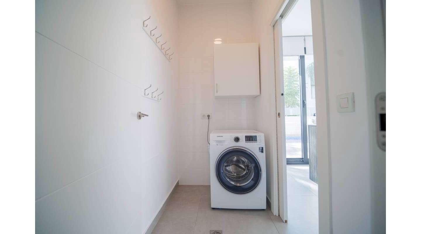 3 sypialnia Willa na sprzedaż w Pueblo Bravo z basenem - 650 000 € (Ref: 9311540)