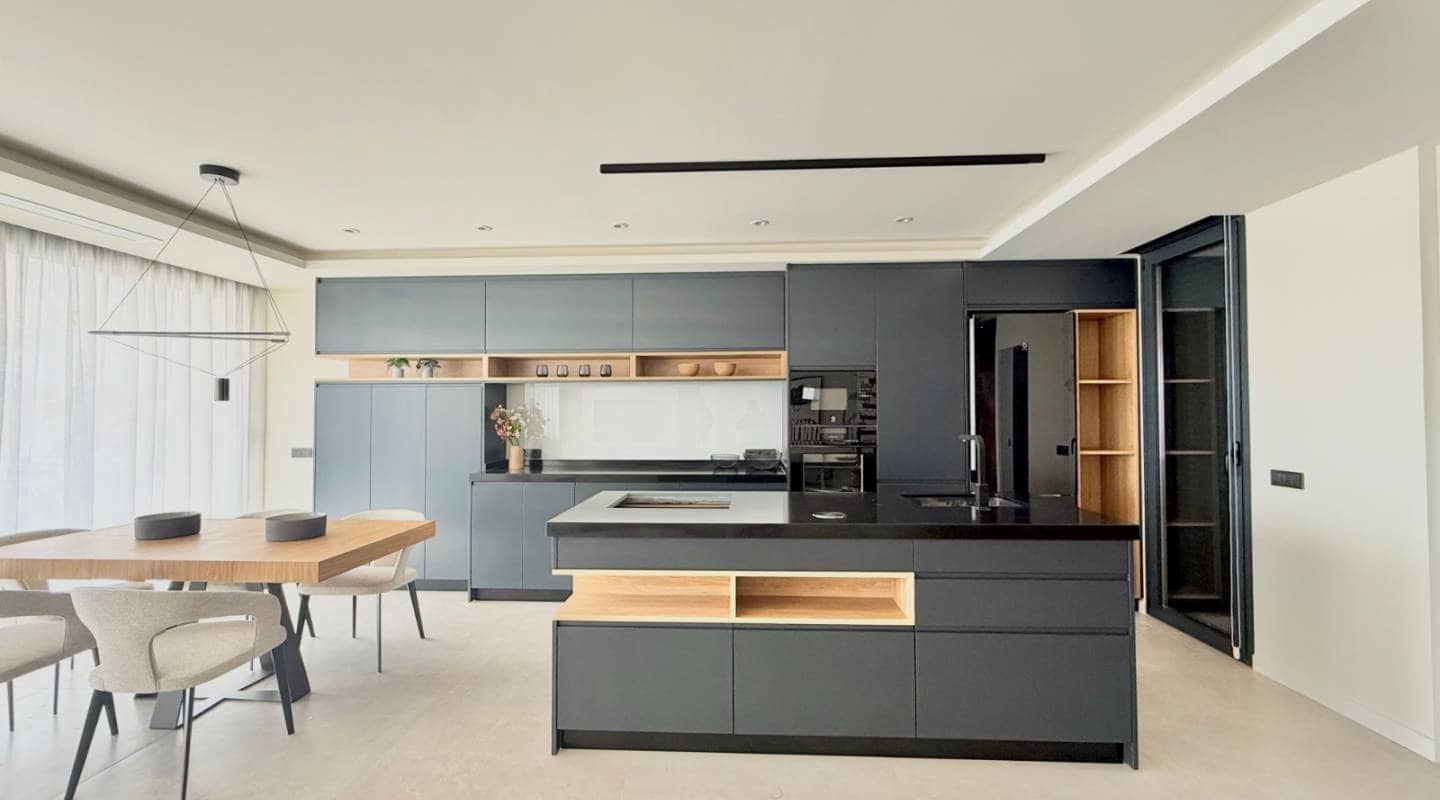 Chalet de 4 habitaciones en Ciudad Quesada en venta con piscina - 995.000 € (Ref: 9313882)