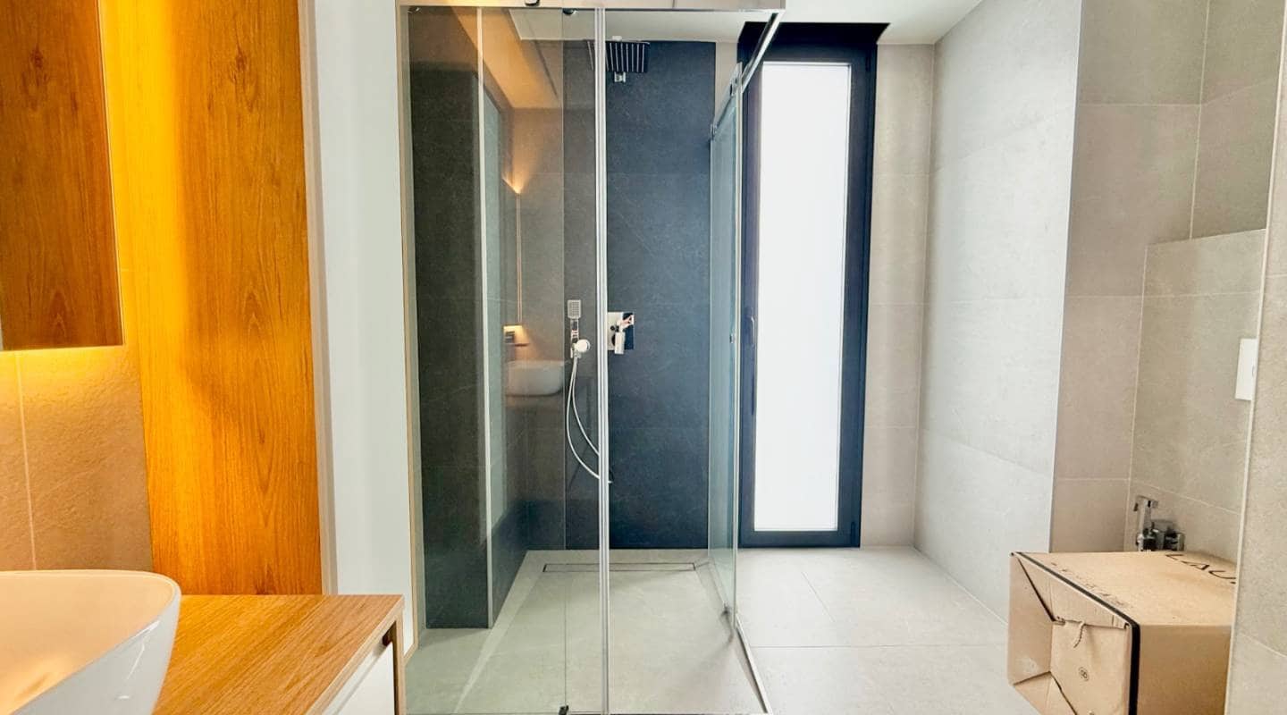 Chalet de 4 habitaciones en Ciudad Quesada en venta con piscina - 995.000 € (Ref: 9313882)