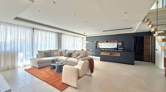 4 soveværelse Villa til salg i Ciudad Quesada, Rojales med swimmingpool - € 995.000 (Ref: 9313882)