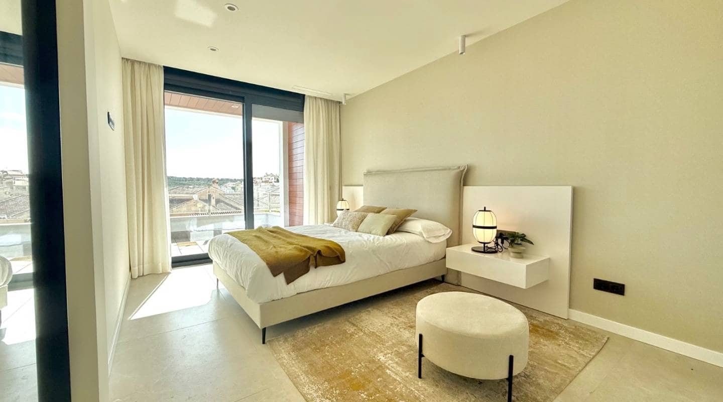 Chalet de 4 habitaciones en Ciudad Quesada en venta con piscina - 995.000 € (Ref: 9313882)