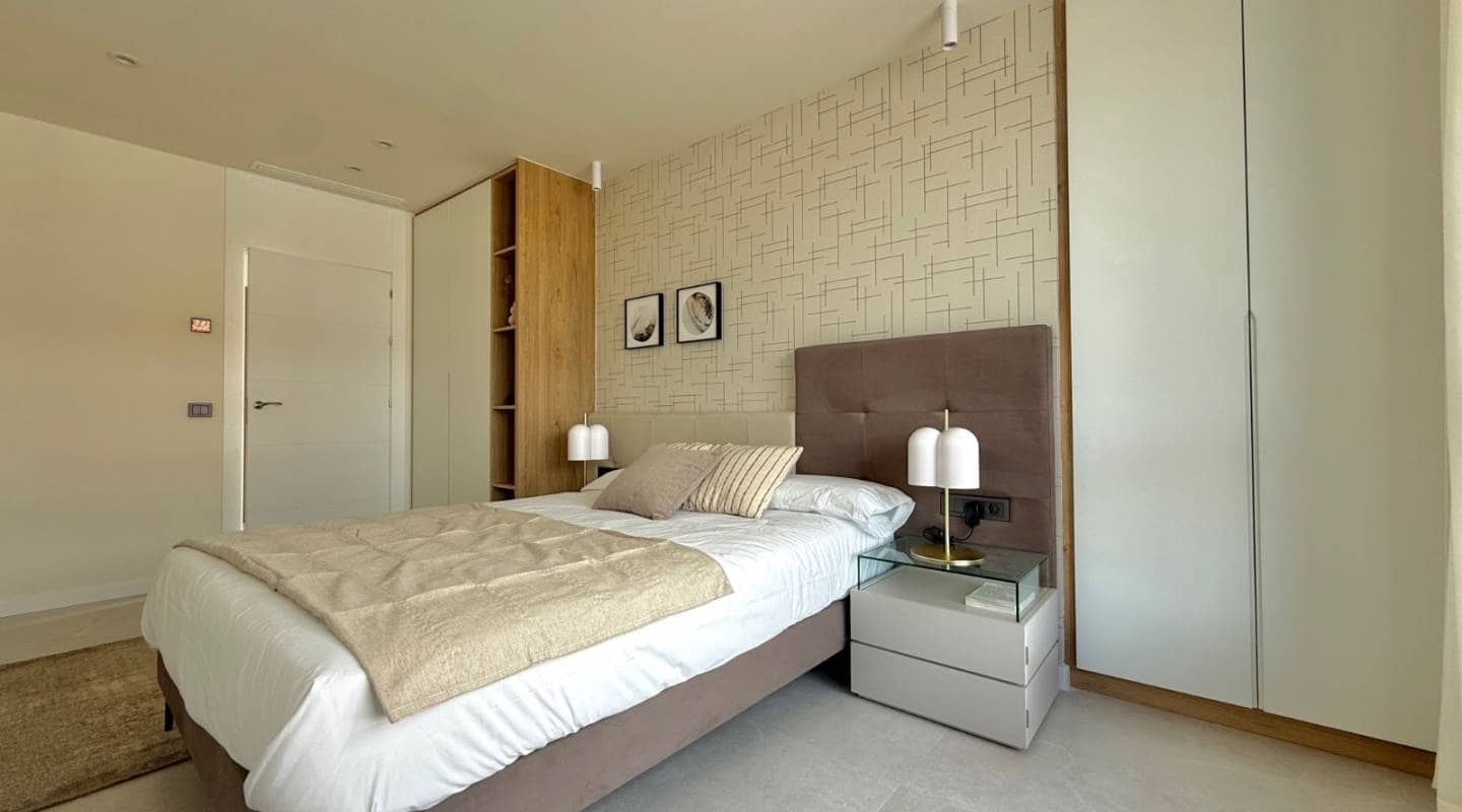 Chalet de 4 habitaciones en Ciudad Quesada en venta con piscina - 995.000 € (Ref: 9313882)