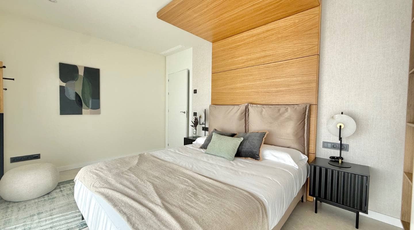 Chalet de 4 habitaciones en Ciudad Quesada en venta con piscina - 995.000 € (Ref: 9313882)