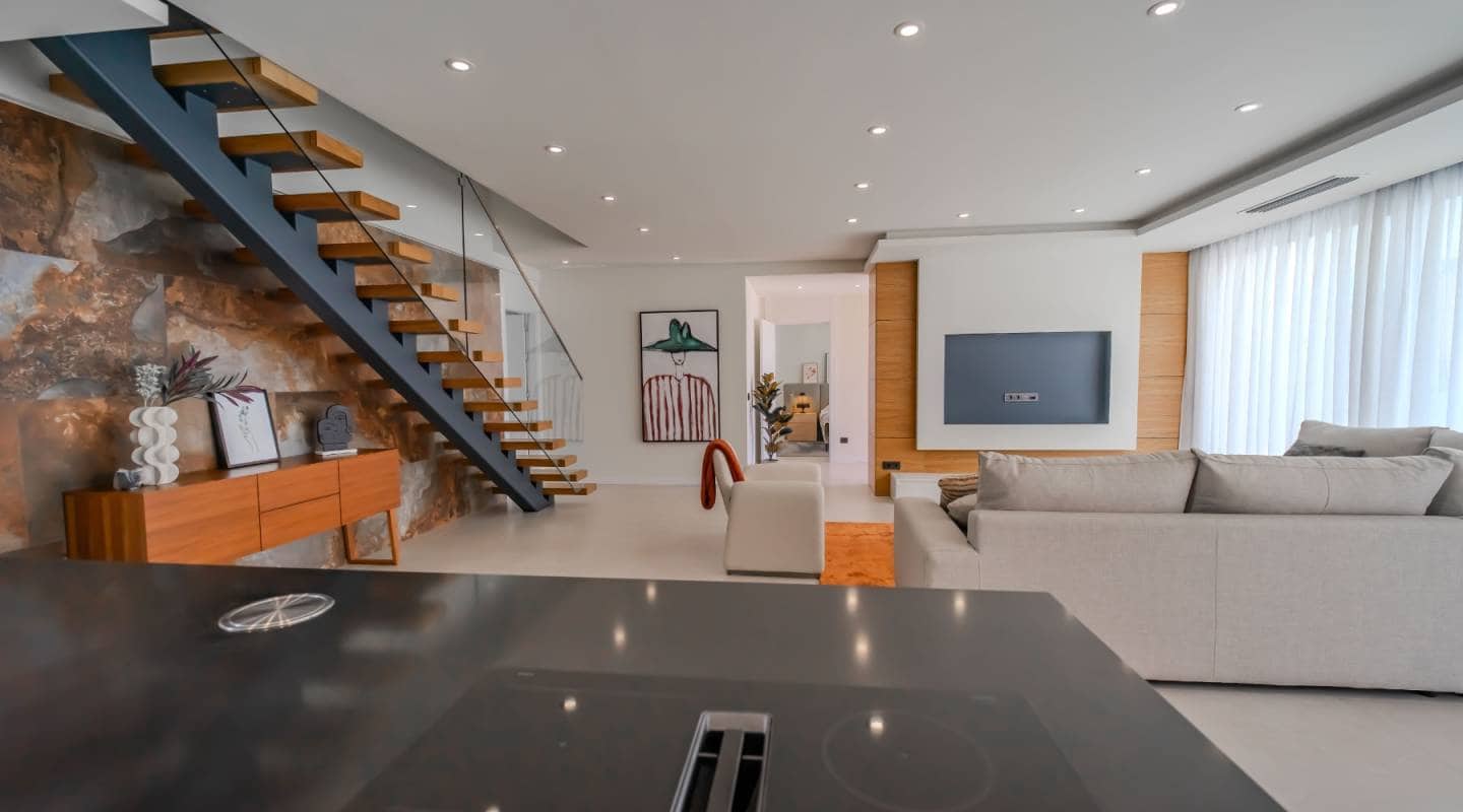 4 soveværelse Villa til salg i Ciudad Quesada med swimmingpool - € 1.150.000 (Ref: 9313882)