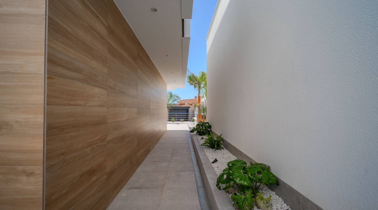 4 soveværelse Villa til salg i Ciudad Quesada med swimmingpool - € 1.150.000 (Ref: 9313882)