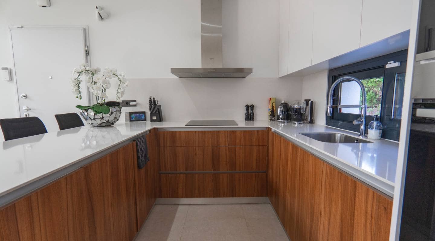 4 bedroom Villa for sale in Ciudad Quesada with pool - € 699,950 (Ref: 9313885)