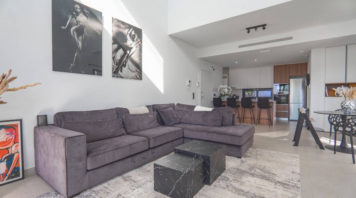 4 bedroom Villa for sale in Ciudad Quesada with pool - € 699,950 (Ref: 9313885)