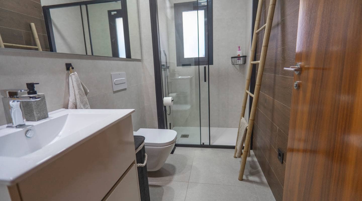 4 bedroom Villa for sale in Ciudad Quesada with pool - € 699,950 (Ref: 9313885)