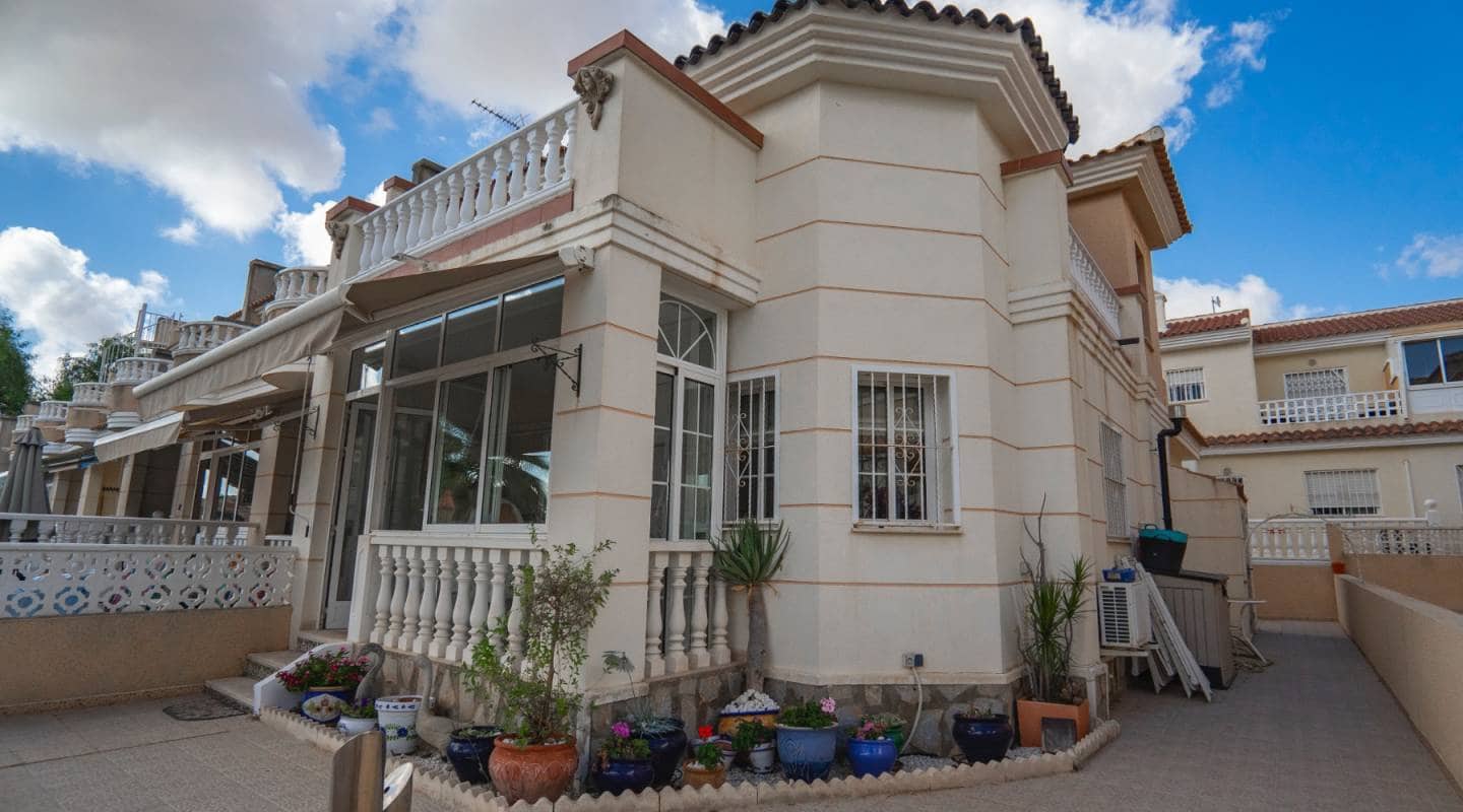 3 sypialnia Dom na sprzedaż w Dona Pepa z basenem - 249 950 € (Ref: 9313886)