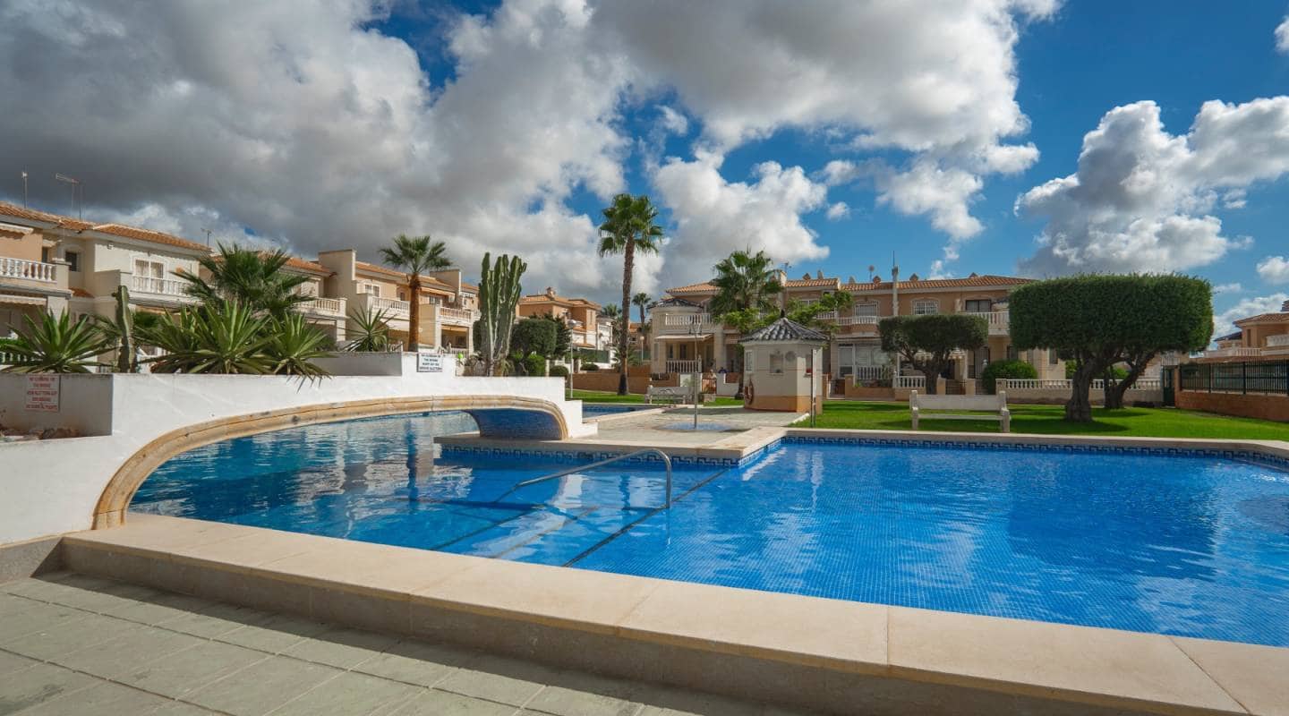 3 sypialnia Dom na sprzedaż w Dona Pepa z basenem - 249 950 € (Ref: 9313886)