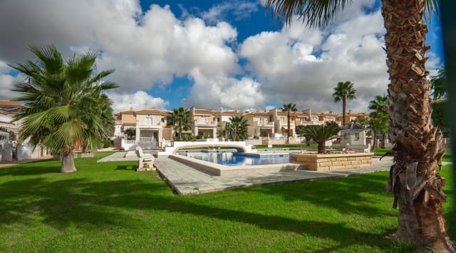 3 bedroom Townhouse for sale in Doña Pepa, Rojales with pool - € 249,950 (Ref: 9313886)