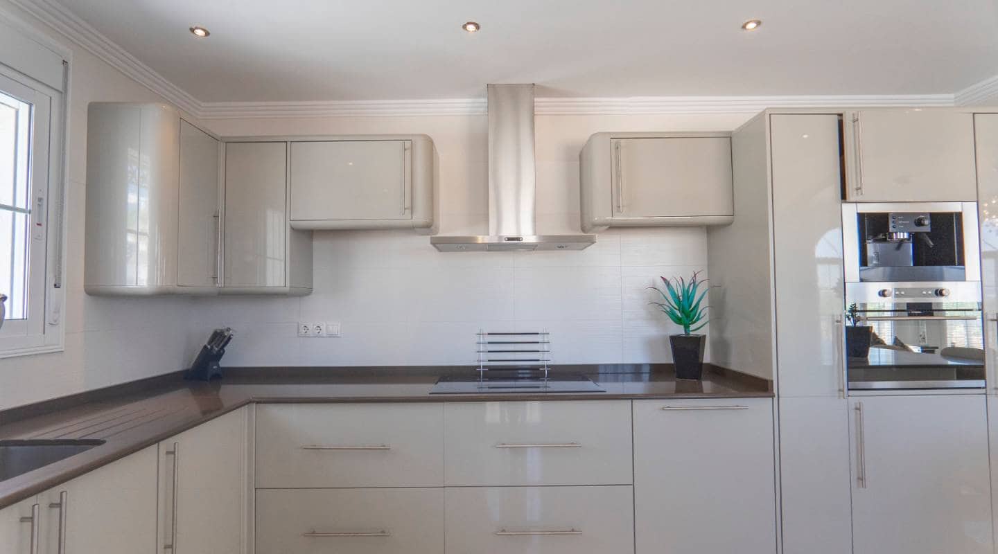 6 bedroom Villa for sale in Ciudad Quesada with pool - € 1,100,000 (Ref: 9313887)