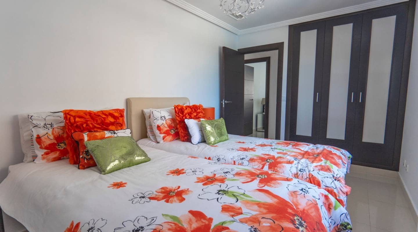 6 bedroom Villa for sale in Ciudad Quesada with pool - € 1,100,000 (Ref: 9313887)