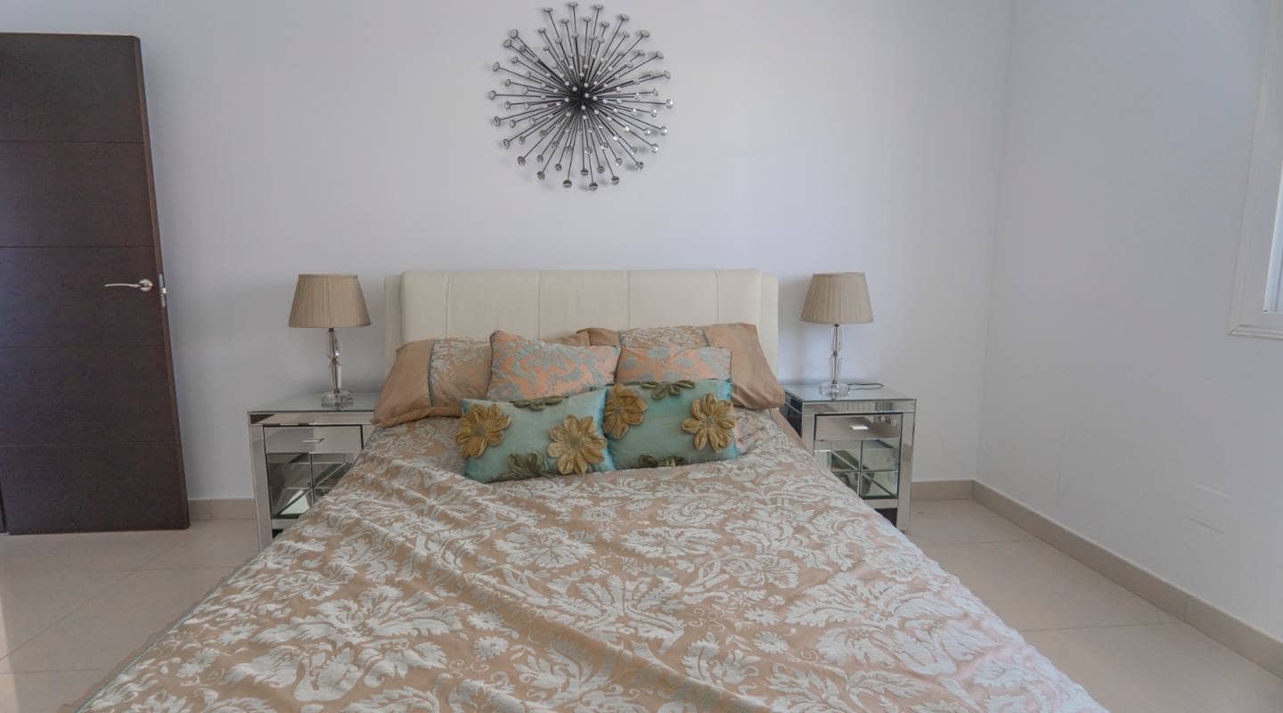 6 bedroom Villa for sale in Ciudad Quesada with pool - € 1,100,000 (Ref: 9313887)