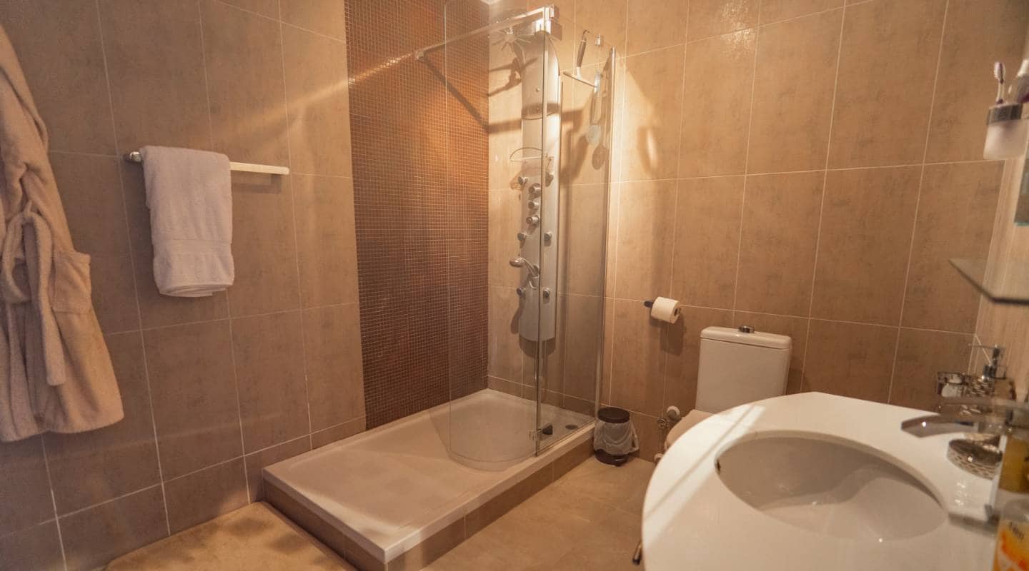 6 bedroom Villa for sale in Ciudad Quesada with pool - € 1,100,000 (Ref: 9313887)