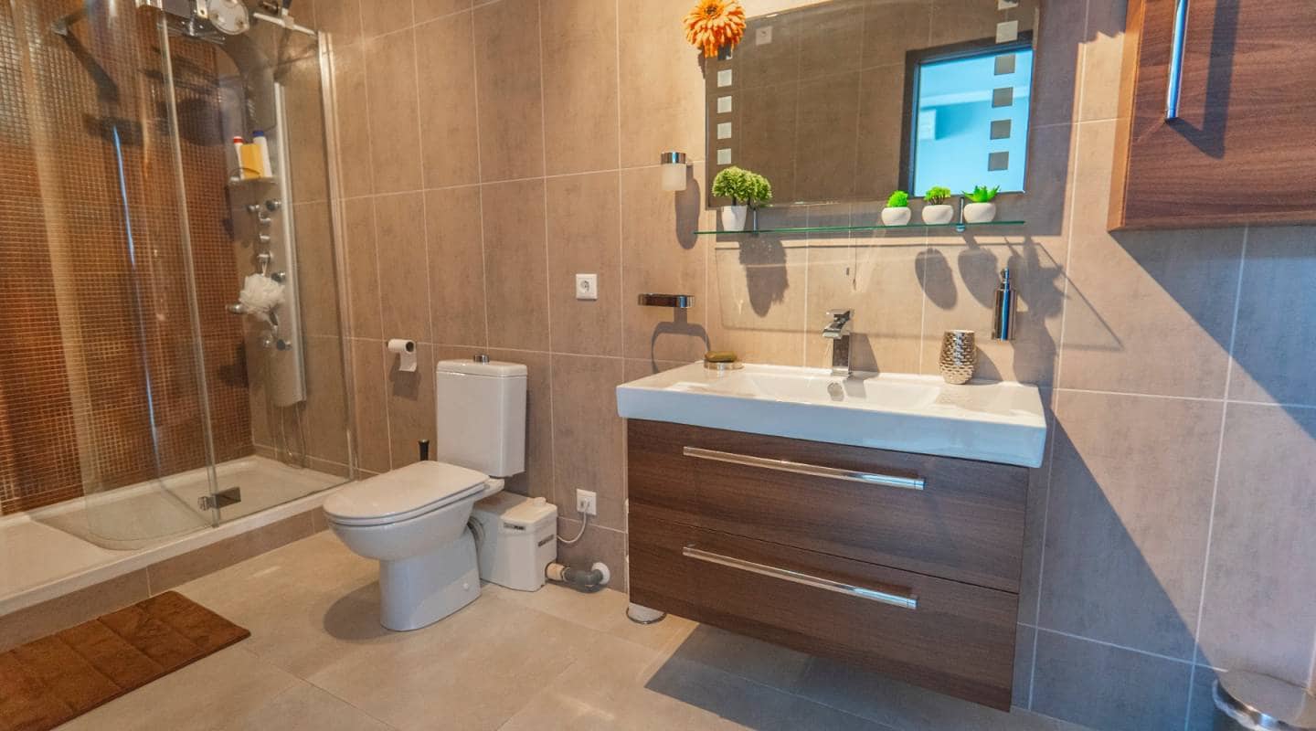 6 bedroom Villa for sale in Ciudad Quesada with pool - € 1,100,000 (Ref: 9313887)