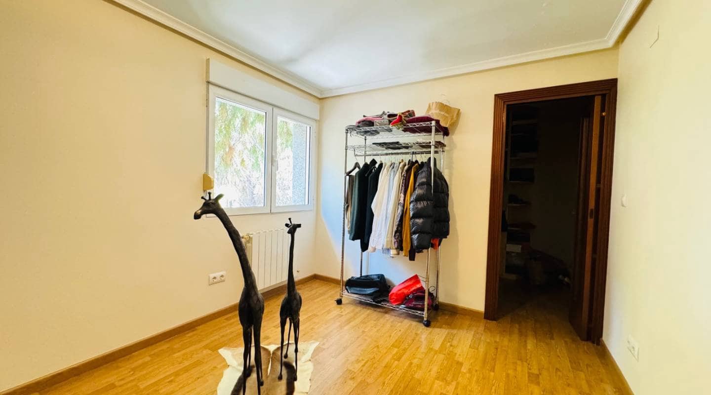 5 soveværelse Villa til salg i Dona Pepa med swimmingpool - € 649.000 (Ref: 9314288)