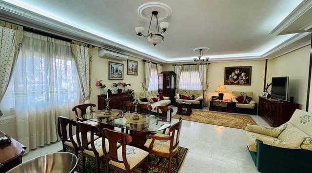 5 soveværelse Villa til salg i Doña Pepa, Rojales med swimmingpool - € 649.000 (Ref: 9314288)