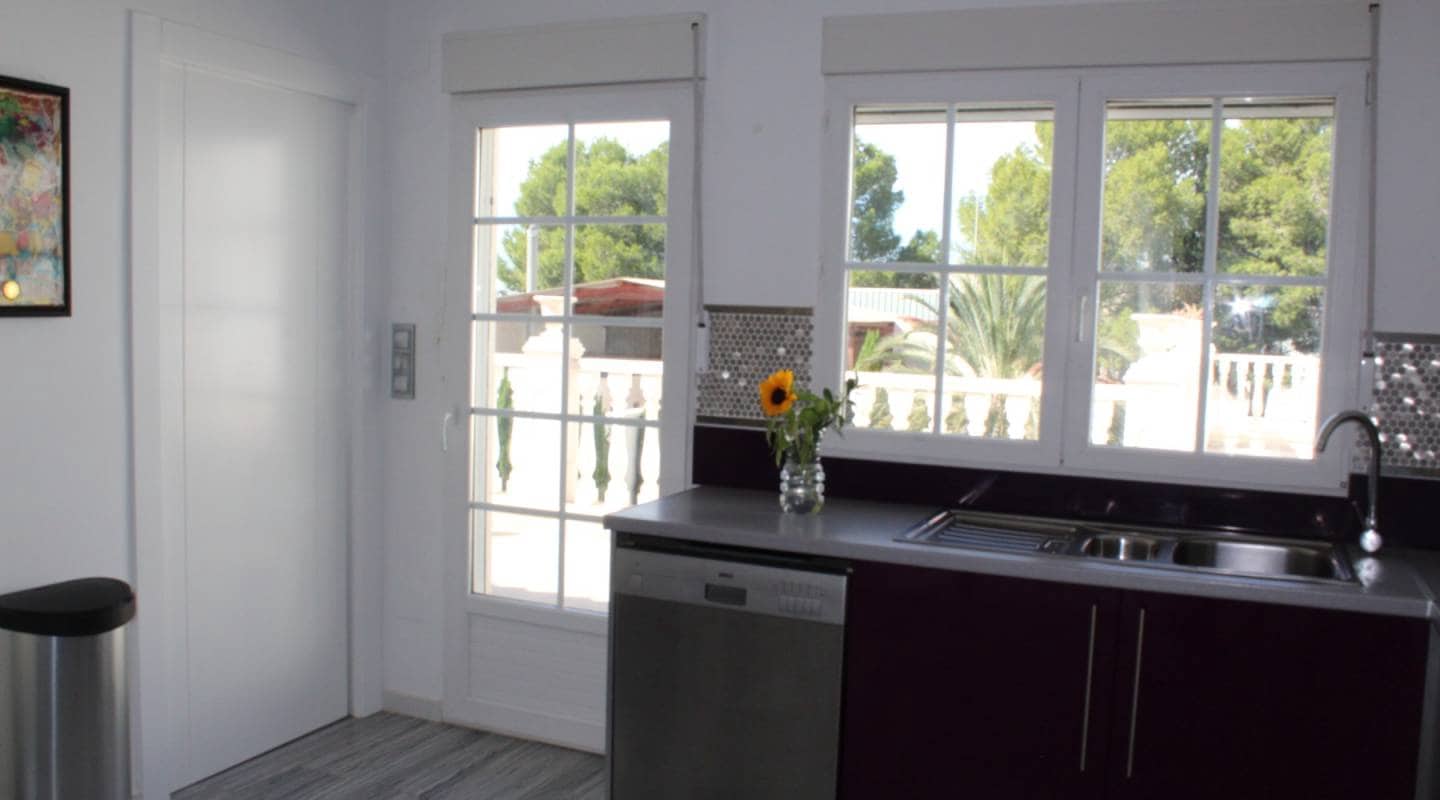 10 bedroom Villa for sale in San Isidro with pool garage - € 799,000 (Ref: 9345669)