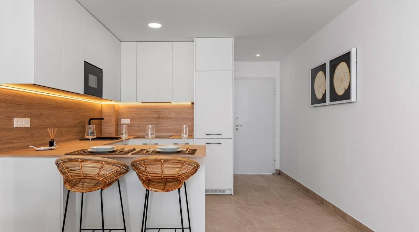 2 bedroom Apartment for sale in Benijofar with pool - € 294,000 (Ref: 9357251)