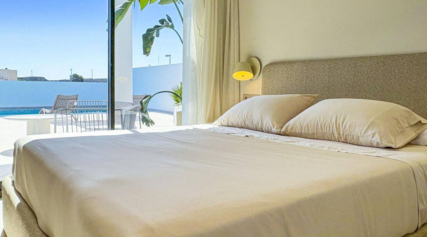 5 soveværelse Villa til salg i Ciudad Quesada med swimmingpool - € 728.500 (Ref: 9357253)