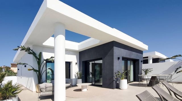 Chalet de 5 habitaciones en Ciudad Quesada, Rojales en venta con piscina - 699.750 € (Ref: 9357256)