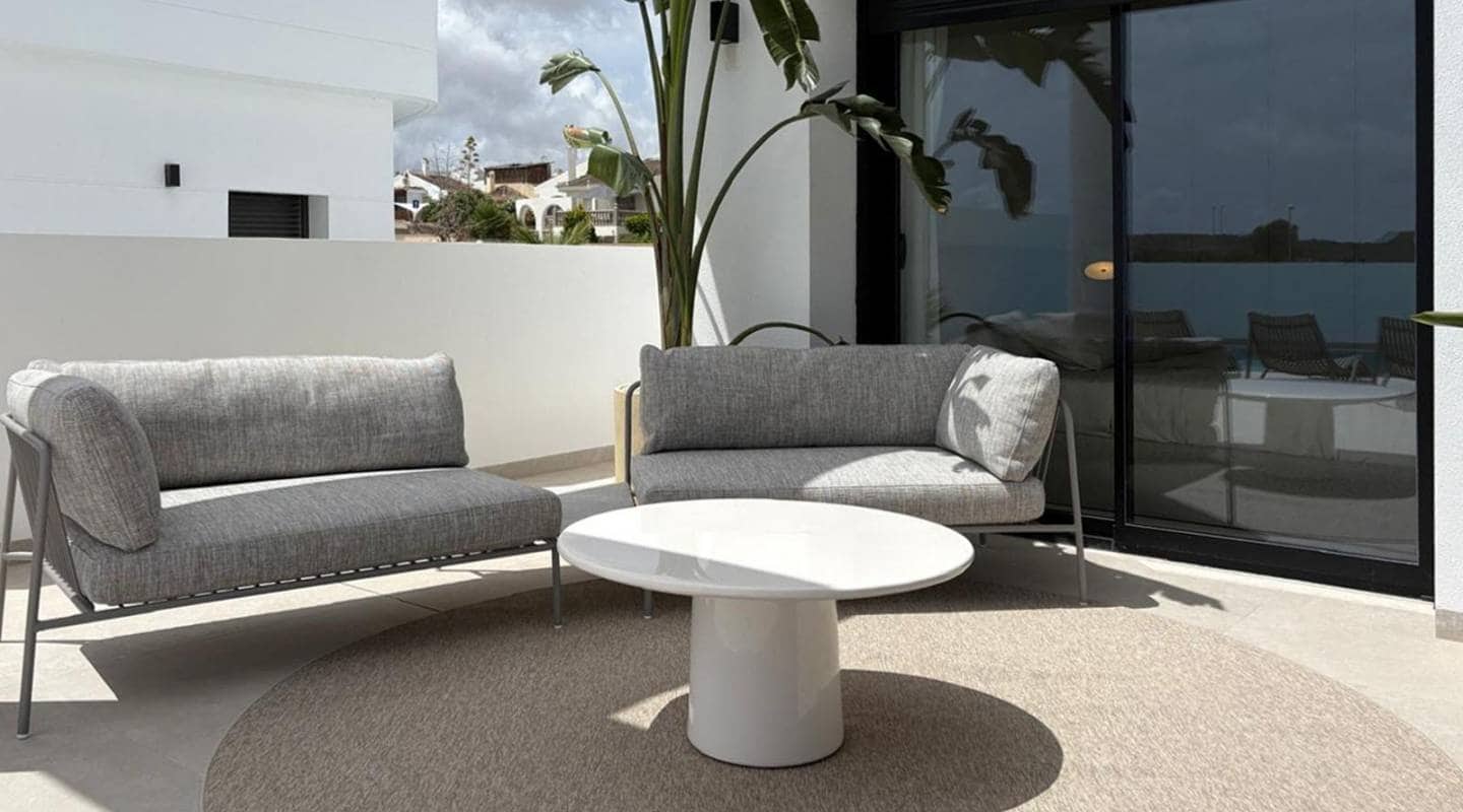 Chalet de 5 habitaciones en Ciudad Quesada en venta con piscina - 699.750 € (Ref: 9357256)