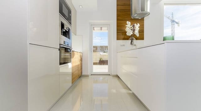 3 Zimmer Villa zu verkaufen in Los Montesinos mit Pool - 485.000 € (Ref: 9357484)