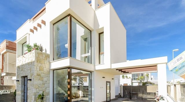 3 Zimmer Villa zu verkaufen in Los Montesinos mit Pool - 485.000 € (Ref: 9357484)