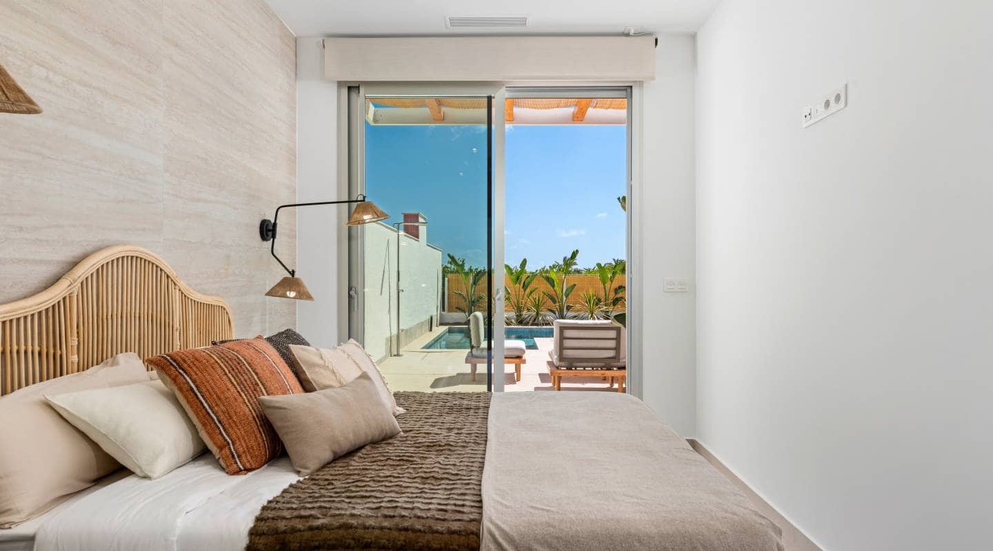 3 bedroom Villa for sale in Benijofar with pool garage - € 539,900 (Ref: 9363004)