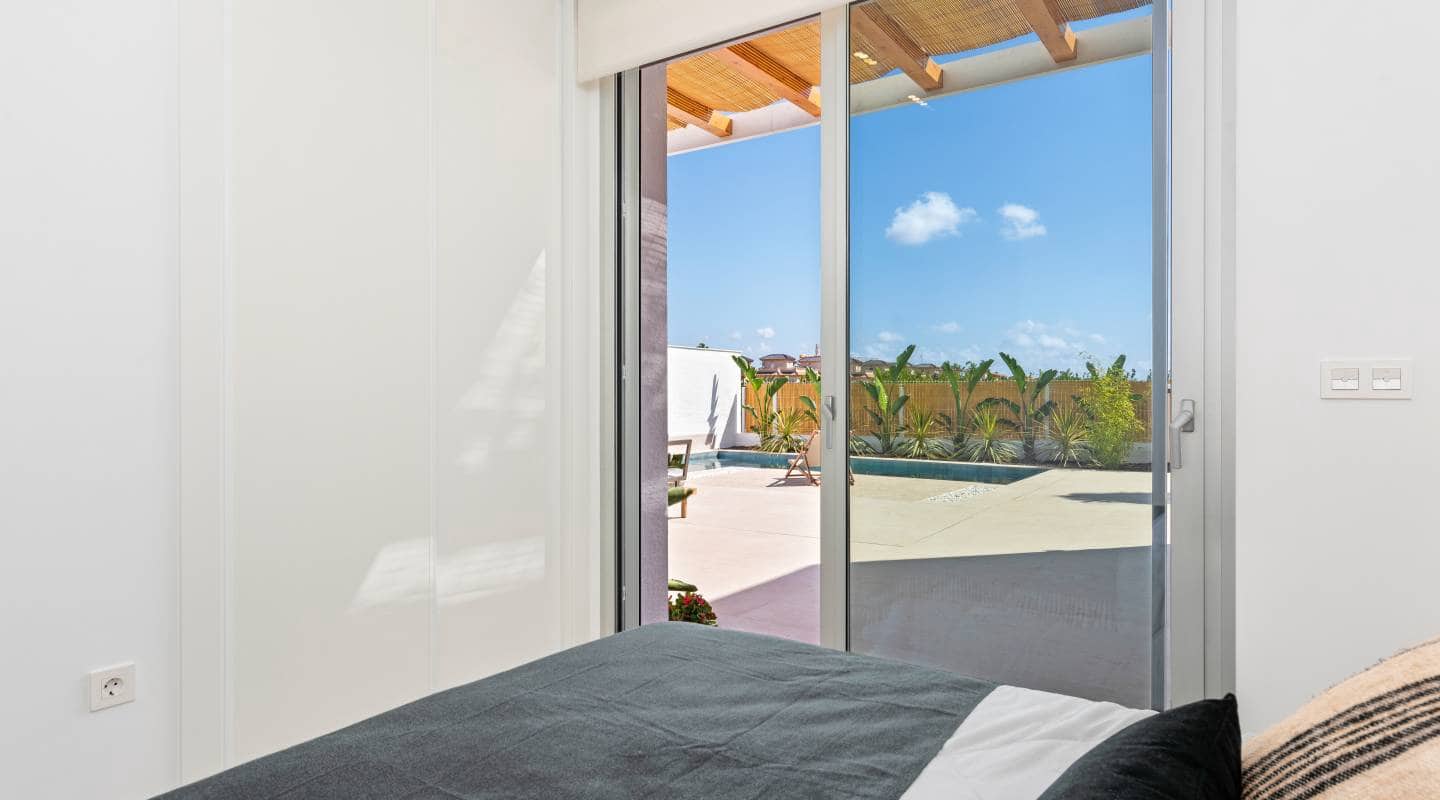 3 bedroom Villa for sale in Benijofar with pool garage - € 539,900 (Ref: 9363004)