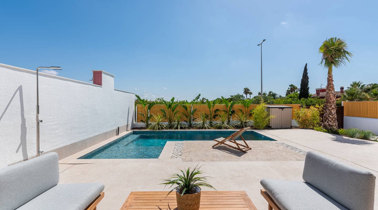 3 bedroom Villa for sale in Benijofar with pool garage - € 539,900 (Ref: 9363004)