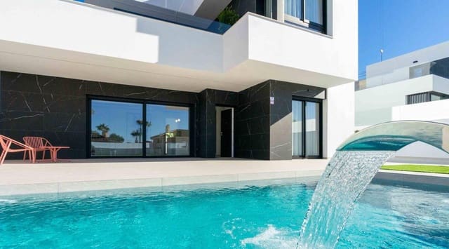 Chalet de 3 habitaciones en Rojales en venta con piscina - 549.000 € (Ref: 9453518)