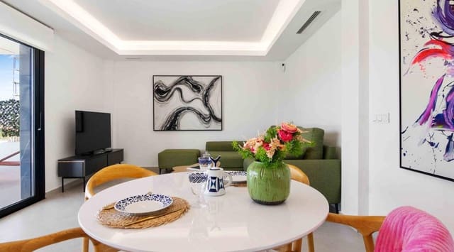 Chalet de 3 habitaciones en Rojales en venta con piscina - 549.000 € (Ref: 9453518)