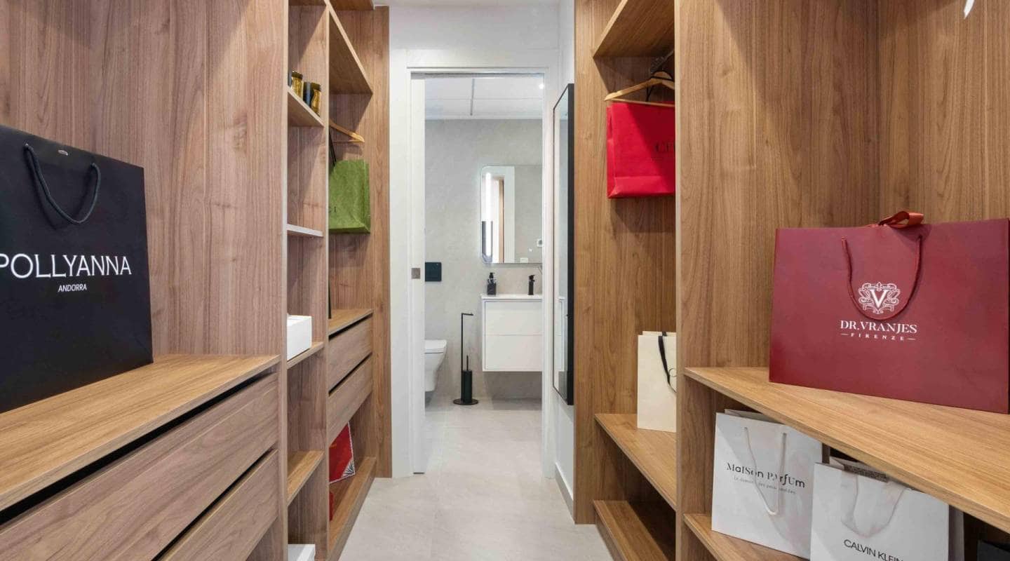 Chalet de 3 habitaciones en Rojales en venta con piscina - 549.000 € (Ref: 9453518)