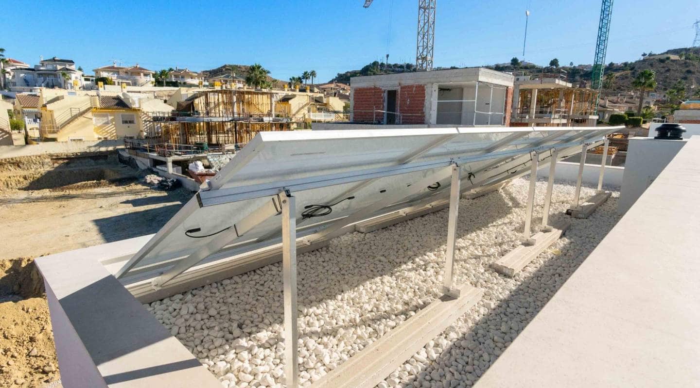 Chalet de 3 habitaciones en Rojales en venta con piscina - 549.000 € (Ref: 9453518)