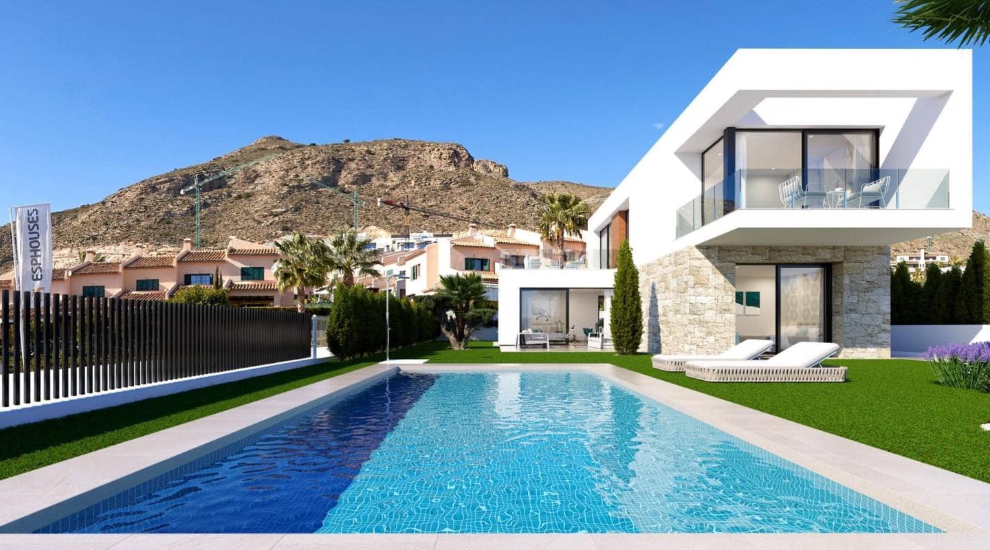 3 slaapkamer Villa te koop in Benijofar met zwembad - € 895.000 (Ref: 9462769)