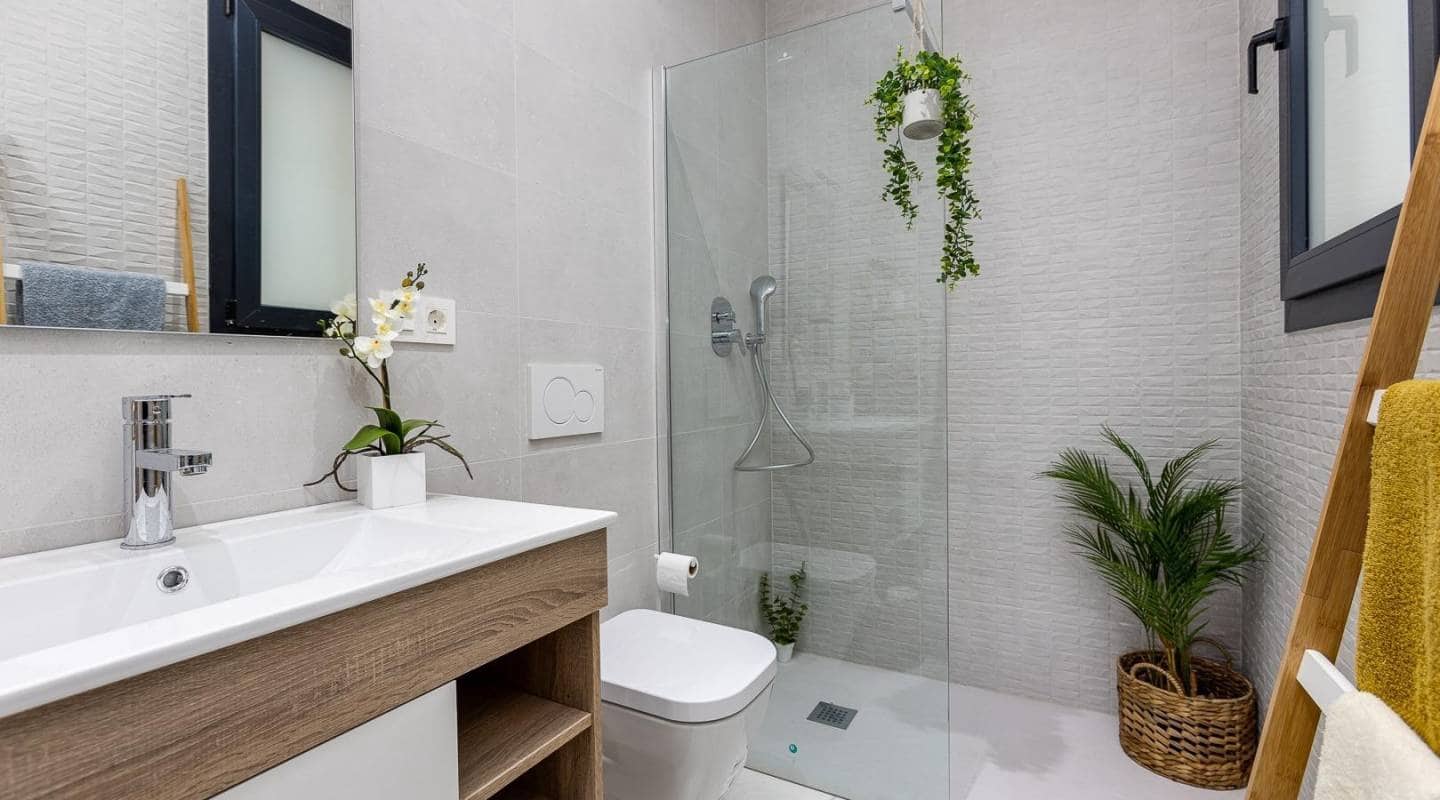 3 bedroom Villa for sale in Ciudad Quesada with pool - € 570,000 (Ref: 9484050)