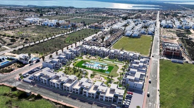 3 bedroom Bungalow for sale in Ciudad Quesada, Rojales with pool - € 361,000 (Ref: 9484051)