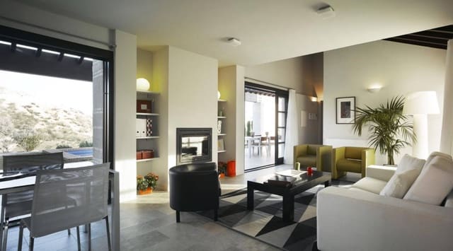 3 bedroom Villa for sale in Sucina, Murcia city with pool - € 600,000 (Ref: 9499834)