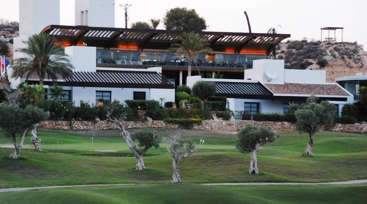 3 bedroom Villa for sale in Sucina with pool - € 600,000 (Ref: 9499834)