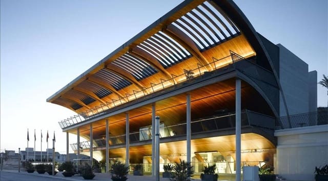 3 bedroom Villa for sale in Sucina, Murcia city with pool - € 600,000 (Ref: 9499834)