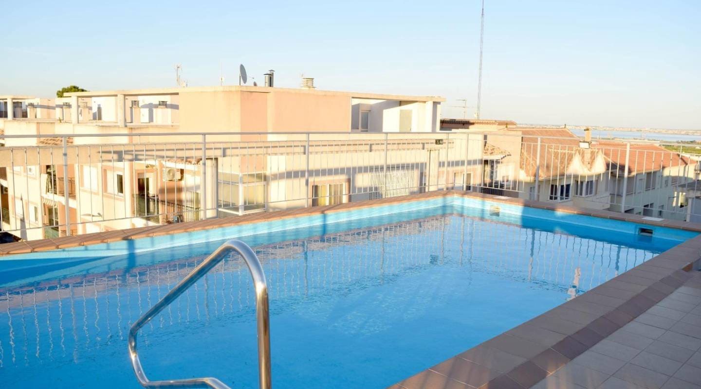 2 sypialnia Apartament na sprzedaż w San Miguel de Salinas z basenem - 165 000 € (Ref: 9502921)