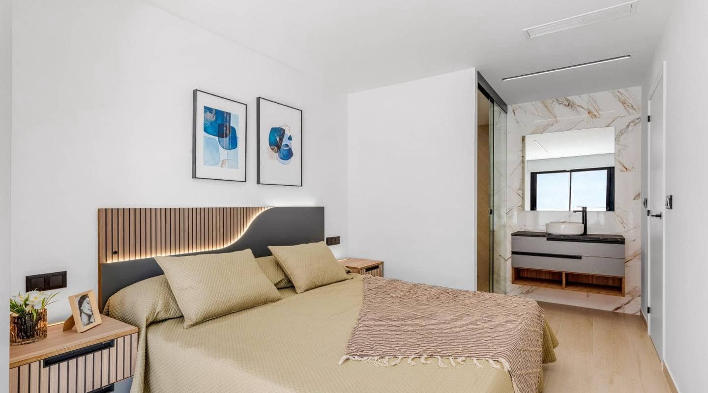 3 makuuhuone Kattohuoneisto myytävänä paikassa El Raso mukana uima-altaan - 251 000 € (Ref: 9584608)