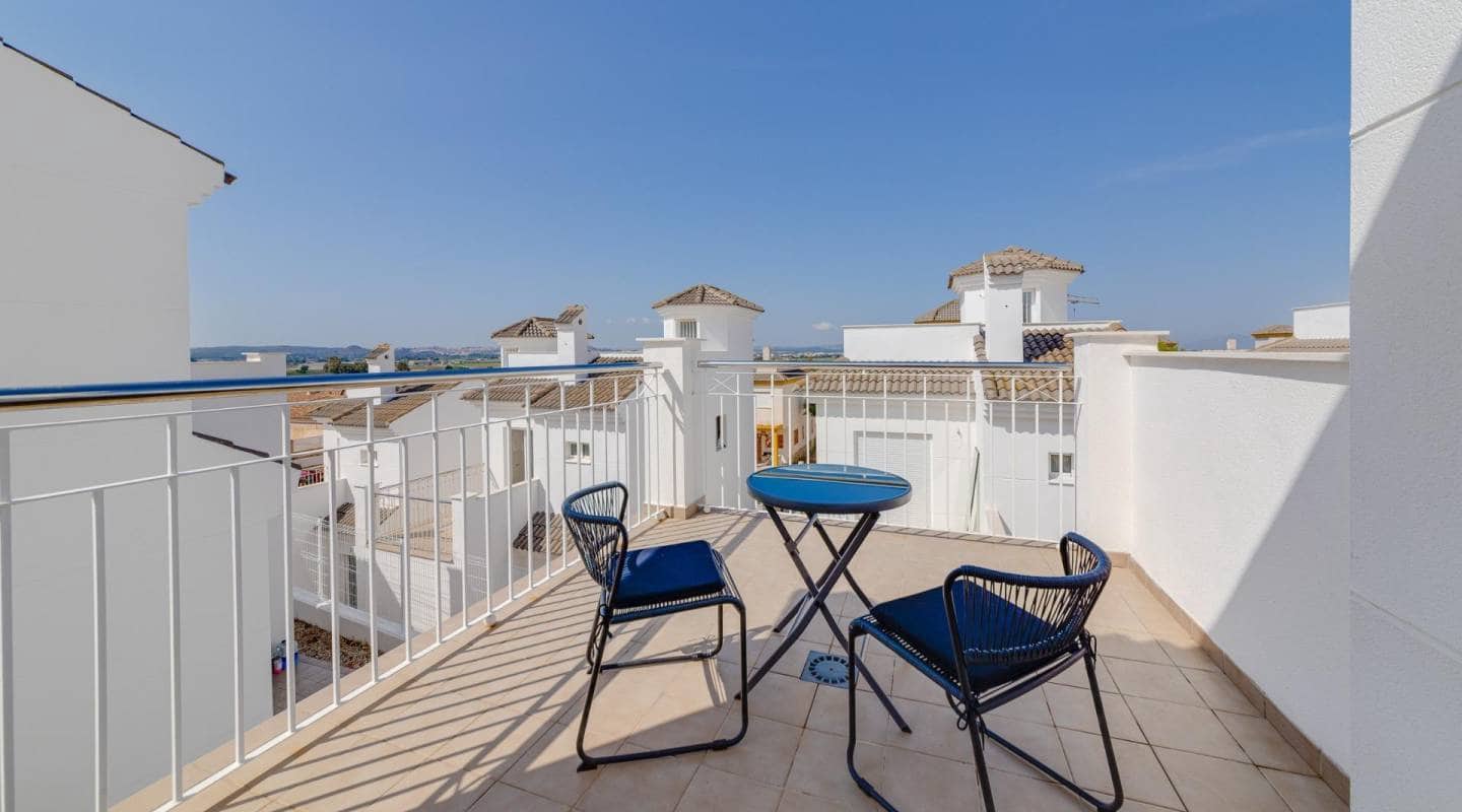 2 bedroom Villa for sale in San Fulgencio with pool - € 280,000 (Ref: 9611872)