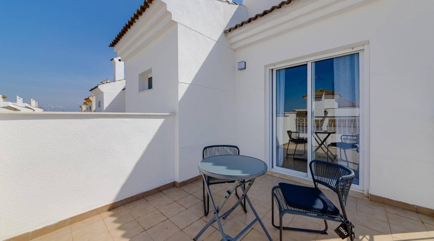 2 bedroom Villa for sale in San Fulgencio with pool - € 280,000 (Ref: 9611872)