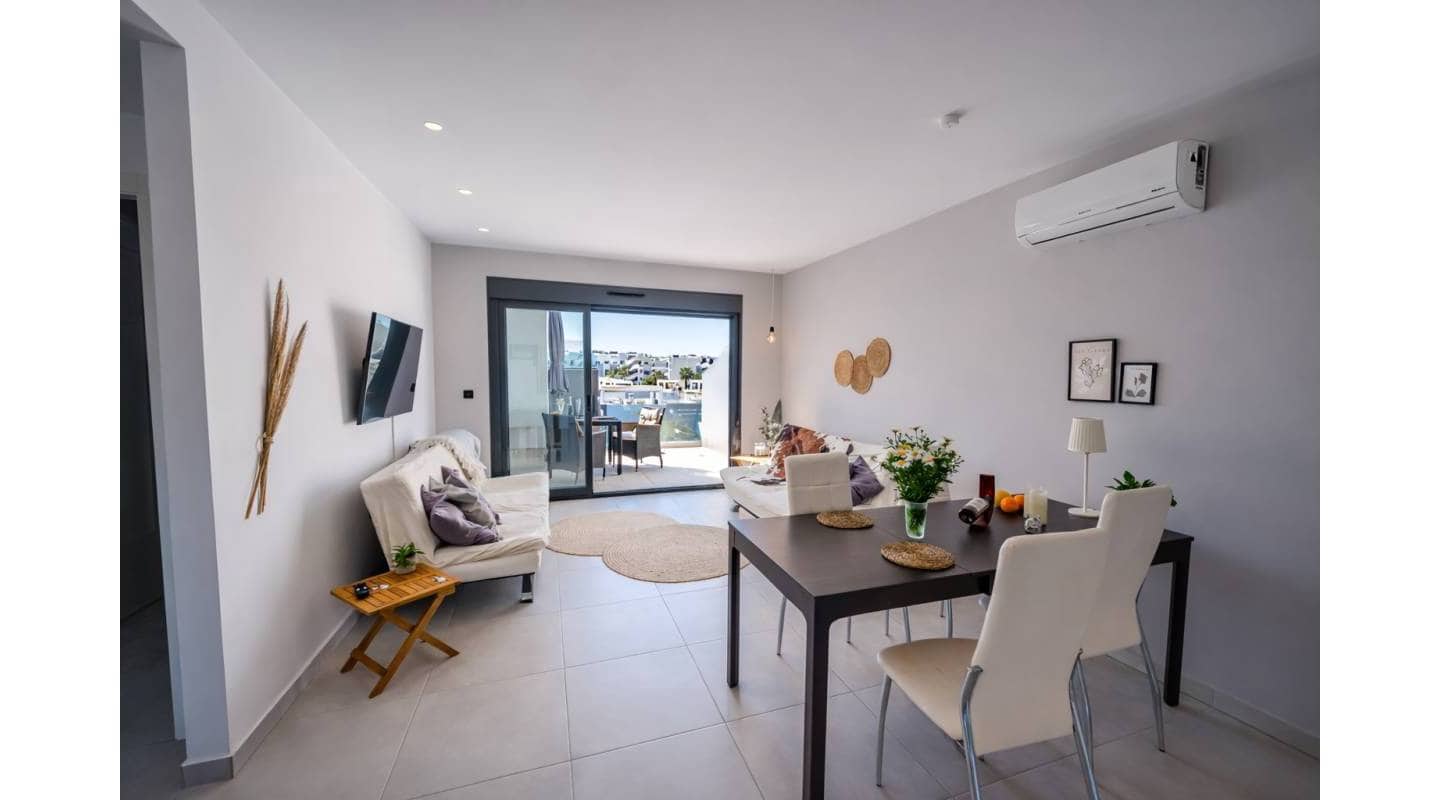 2 quarto Penthouse para venda em El Raso com piscina garagem - 279 950 € (Ref: 9739117)