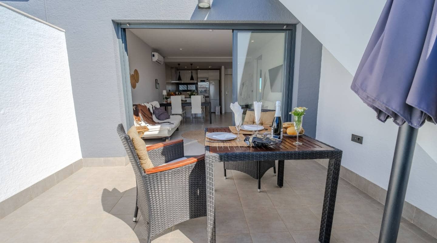 2 quarto Penthouse para venda em El Raso com piscina garagem - 279 950 € (Ref: 9739117)