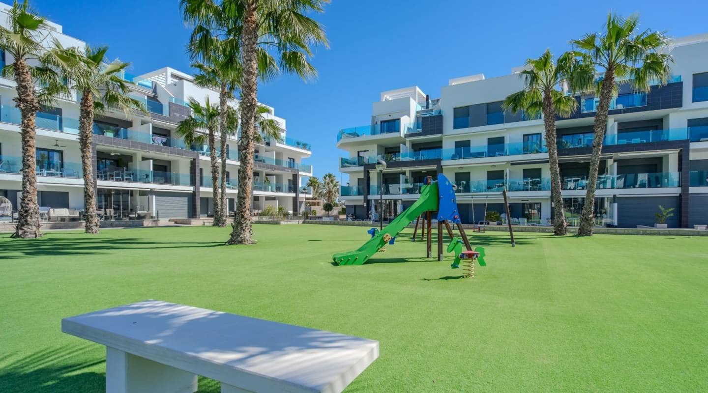 2 quarto Penthouse para venda em El Raso com piscina garagem - 279 950 € (Ref: 9739117)