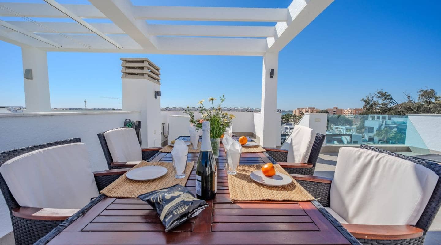 2 quarto Penthouse para venda em El Raso com piscina garagem - 279 950 € (Ref: 9739117)